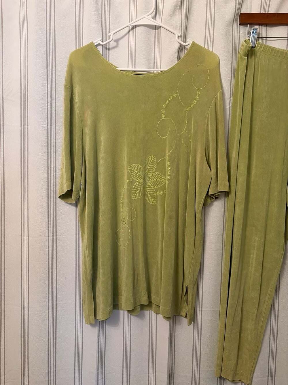 Picadilly Fashions Lime Green Embroidered 2-Piece Pant Set Size XL